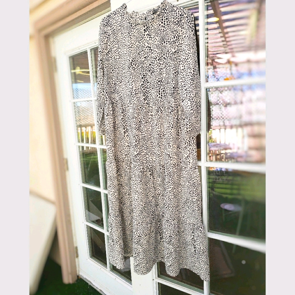 Three-tiered midi dress